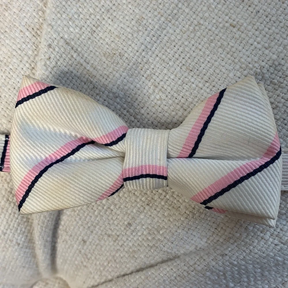 Janie and Jack bow tie